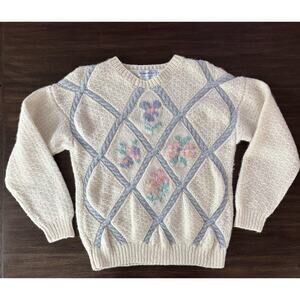 Vintage Grandma Core Cream and Gray Women's Sweater